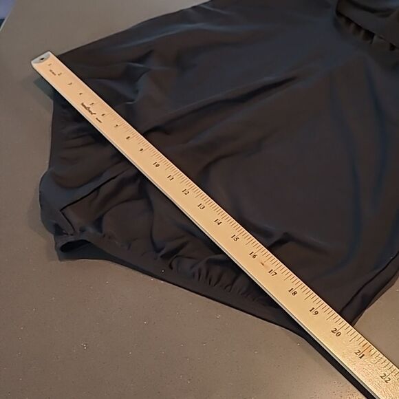 DIPPIN' DAISY'S swimwear sz 24W black - Picture 9 of 11